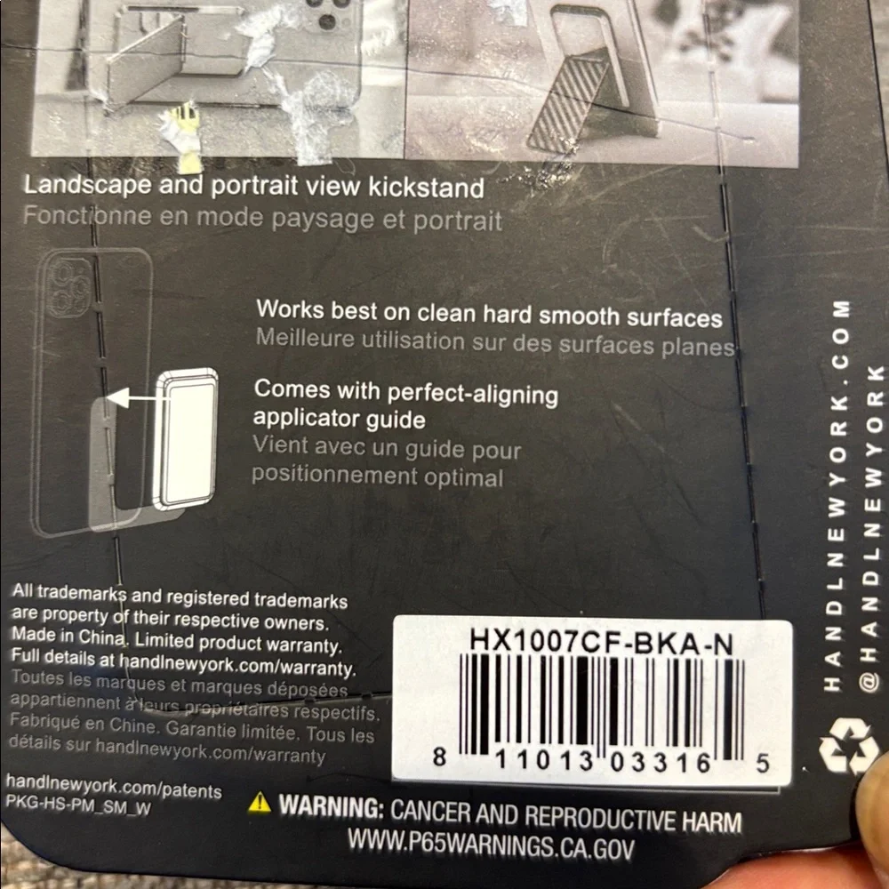 Black Phone Grip & Stand